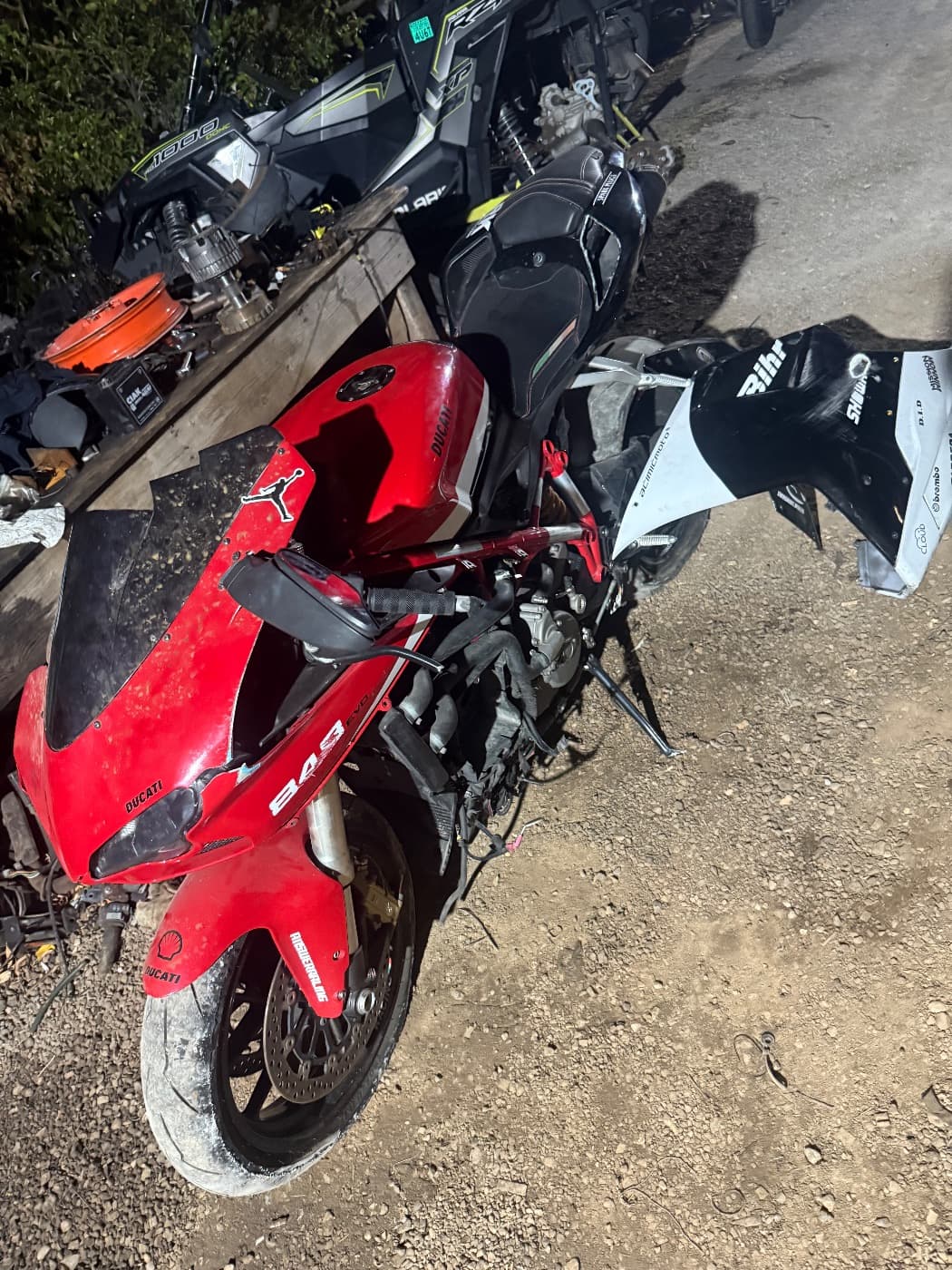 Ducati 848